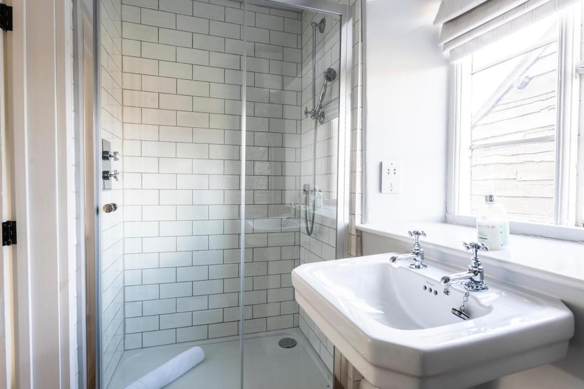 Beautiful Cotswold Farmhouse With Hot Tub Manchester Ngoại thất bức ảnh